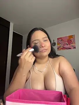 Snapshot of ashliecooperrr chatting on 03.17.25 ashliecooperrr online show from 03.17.25