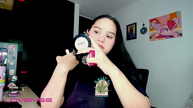 Snapshot of ashliecooperrr chatting on 10.04.25 ashliecooperrr online show from 10.04.25