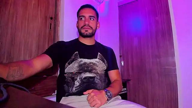 Leon  Hart  online show from 03.20.25