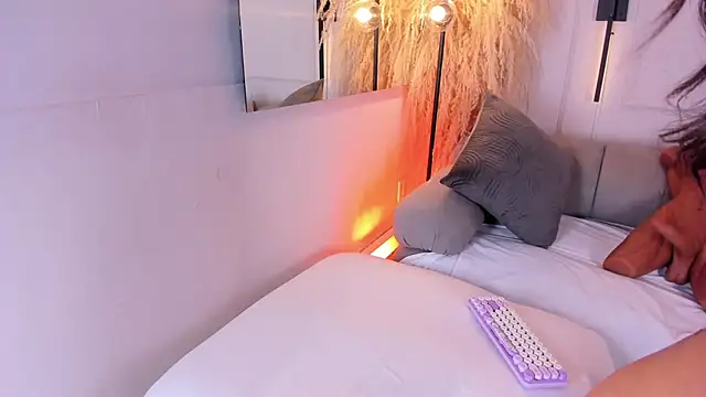 LauraCarther online show from 06.29.26