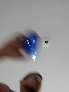 Snapshot of Dom-Atlas chatting on 03.13.25 Dom-Atlas online show from 03.13.25