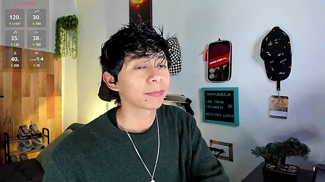 Snapshot of Yaiden_11 chatting on 03.22.25 Yaiden 11 online show from 03.22.25