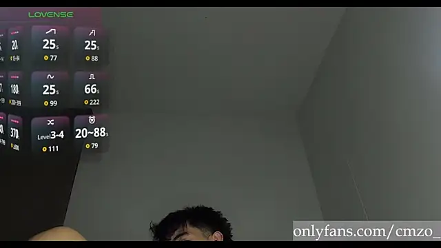 Snapshot of cmzo_ chatting on 05.09.26 cmzo online show from 05.09.26