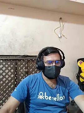 Snapshot of indori_guy chatting on 05.18.26 indori guy online show from 05.18.26