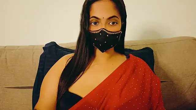 Snapshot of Tamil_hot_whiskey_girl chatting on 05.30.26 Tamil hot whiskey girl online show from 05.30.26