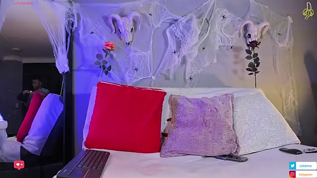 Colstorw  online show from 10.17.25