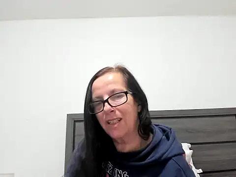 peachgoddess online show from 11.29.25