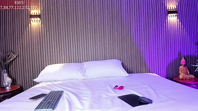 SarayCortess online show from 03.17.26