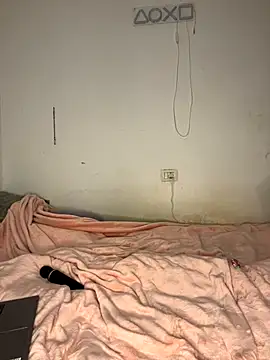 Snapshot of DarkVelvet chatting on 09.21.25 DarkVelvet online show from 09.21.25