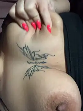 Snapshot of mariabootyyy chatting on 03.23.25 mariabootyyy online show from 03.23.25