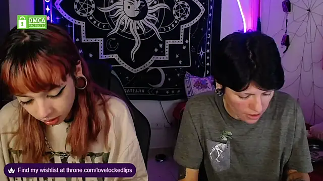 lovelockedlips online show from 10.15.25