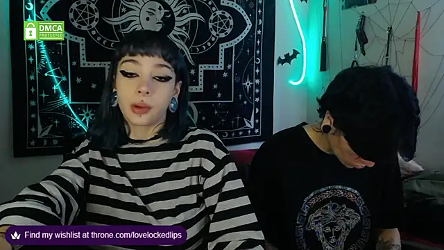 lovelockedlips online show from 11.09.25