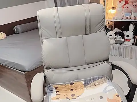 Nabiii6868 online show from 04.04.26