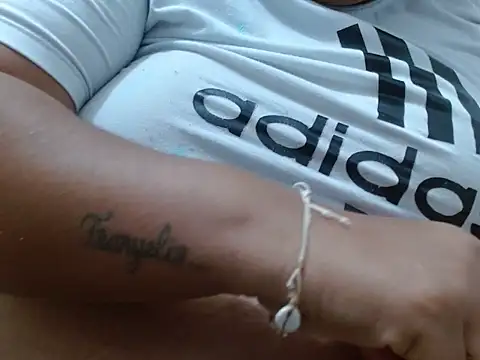 Lanegracalientexx online show from 10.19.25