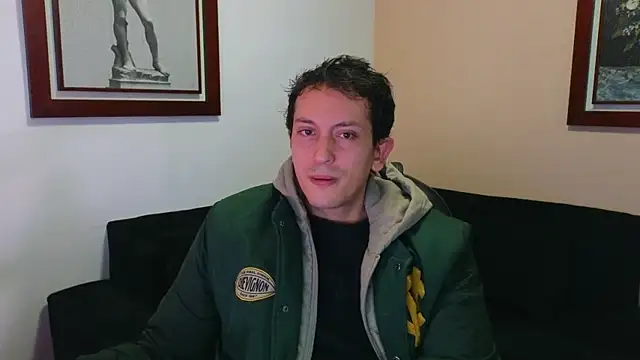 Snapshot of hardaftercum chatting on 09.12.25 hardaftercum online show from 09.12.25