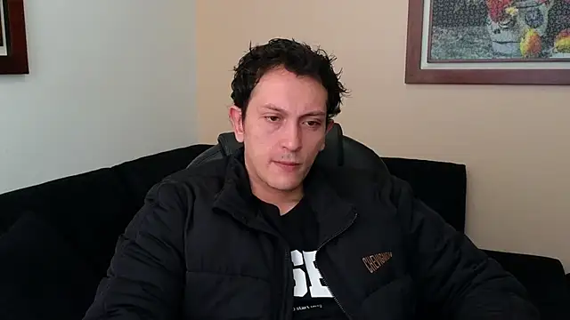 Snapshot of hardaftercum chatting on 09.17.25 hardaftercum online show from 09.17.25