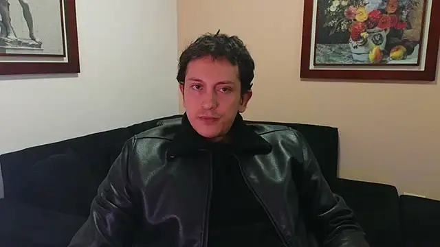 Snapshot of hardaftercum chatting on 09.24.25 hardaftercum online show from 09.24.25