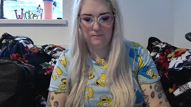 Sizzling Indie36 online show from 10.25.25