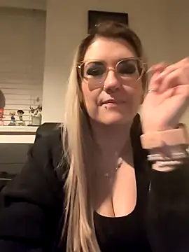 Sizzling Indie36 online show from 03.02.26