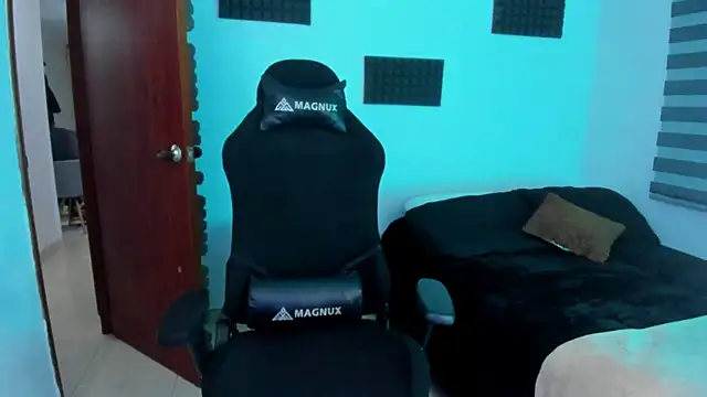 hannarusso online show from 04.05.26