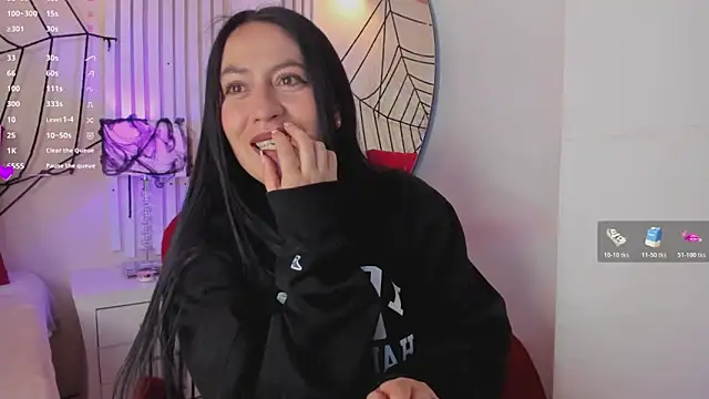 AliceCorner online show from 10.28.25