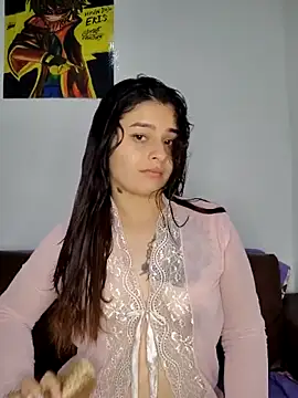 Snapshot of LilithAndKai chatting on 11.09.25 LilithAndKai online show from 11.09.25