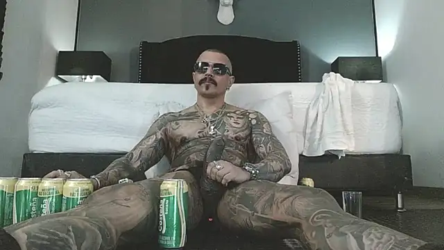 danilog515 online show from 02.20.26