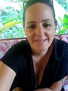 emiliemilf online show from 06.08.26