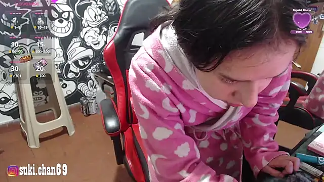 Sukychan  online show from 11.14.25