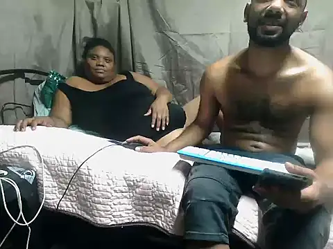 Snapshot of Berrylick chatting on 04.12.26 Berrylick online show from 04.12.26