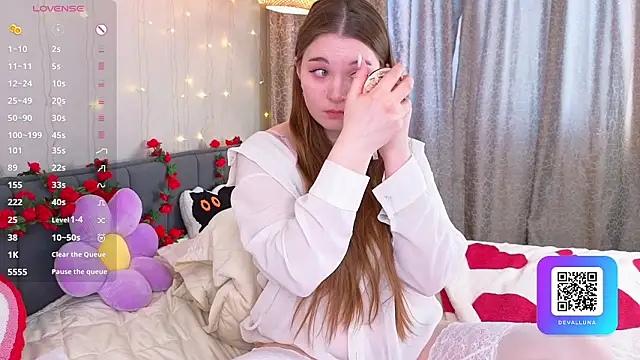 ConstanceHelms online show from 03.11.26