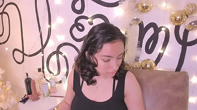 Angelica Moon21 online show from 11.29.25