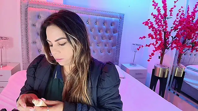 Lia adamsss online show from 11.05.25