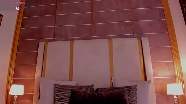 laurencarter1 online show from 04.10.26