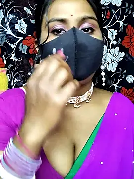 Snapshot of hotshilpa chatting on 02.13.26 hotshilpa online show from 02.13.26