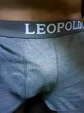 Snapshot of Hotbooy chatting on 10.23.25 Hotbooy online show from 10.23.25