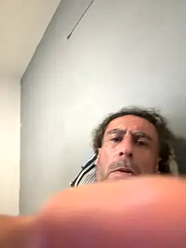 Snapshot of Coco-sarli chatting on 11.28.25 Coco-sarli online show from 11.28.25