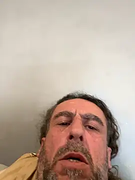 Snapshot of Coco-sarli chatting on 12.15.25 Coco-sarli online show from 12.15.25