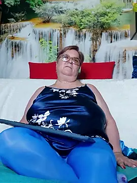 QueenPammy1 online show from 01.10.26