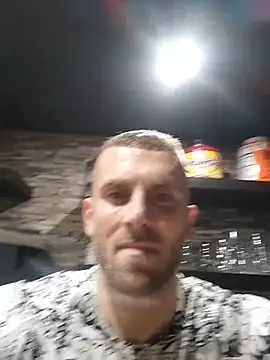 Snapshot of trainwithme chatting on 11.10.25 trainwithme online show from 11.10.25