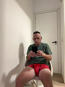 Snapshot of mateocali25 chatting on 06.18.26 mateocali25 online show from 06.18.26