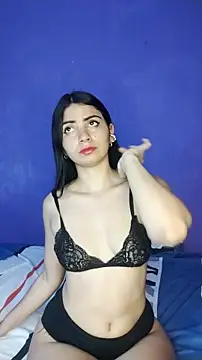 marina huerta03 online show from 11.18.25