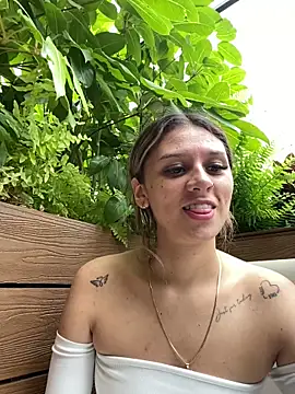 Snapshot of aliisonn__parker26 chatting on 03.22.25 aliisonn parker26 online show from 03.22.25