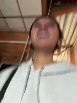 Snapshot of aliisonn__parker26 chatting on 03.22.25 aliisonn parker26 online show from 03.22.25