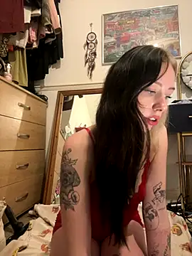 Snapshot of baddieinabenz chatting on 11.20.25 baddieinabenz online show from 11.20.25