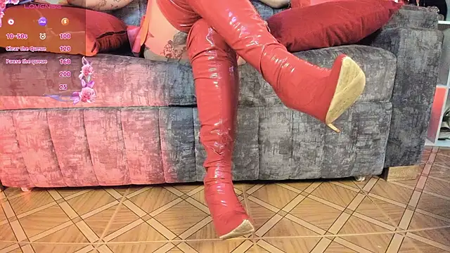 Snapshot of _LuanaDabbraccio chatting on 02.25.26 LuanaDabbraccio online show from 02.25.26