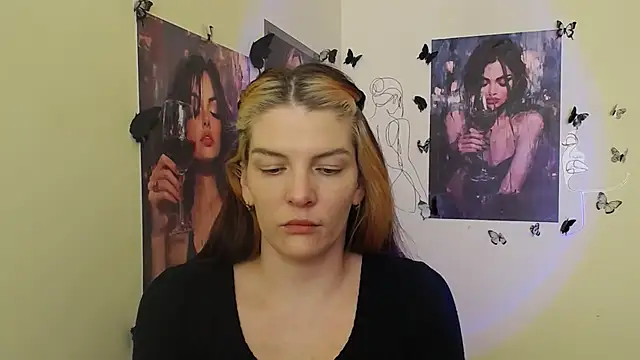 VanessaRey  online show from 03.15.26