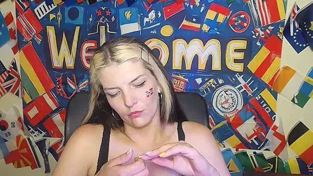 Snapshot of VanessaRey_ chatting on 07.11.26 VanessaRey online show from 07.11.26