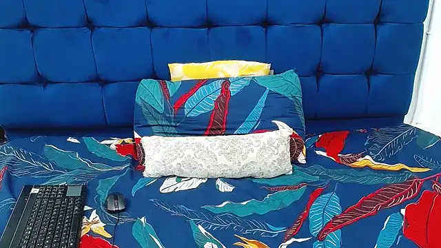 AriesCake online show from 02.20.26