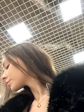 MilaBee online show from 01.08.26